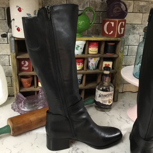 naturalizer boots dane